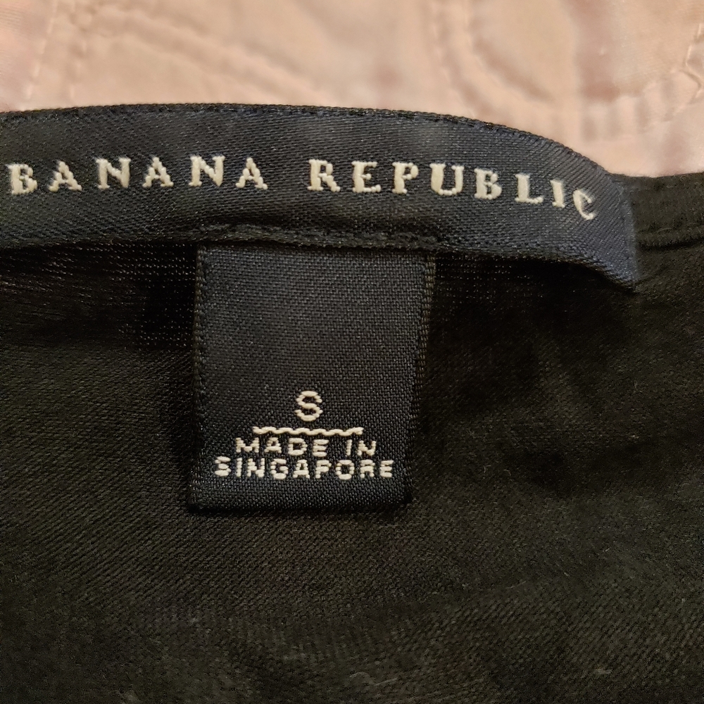 Banana Republic short sleeve cross front tie top - Picture 2 of 3